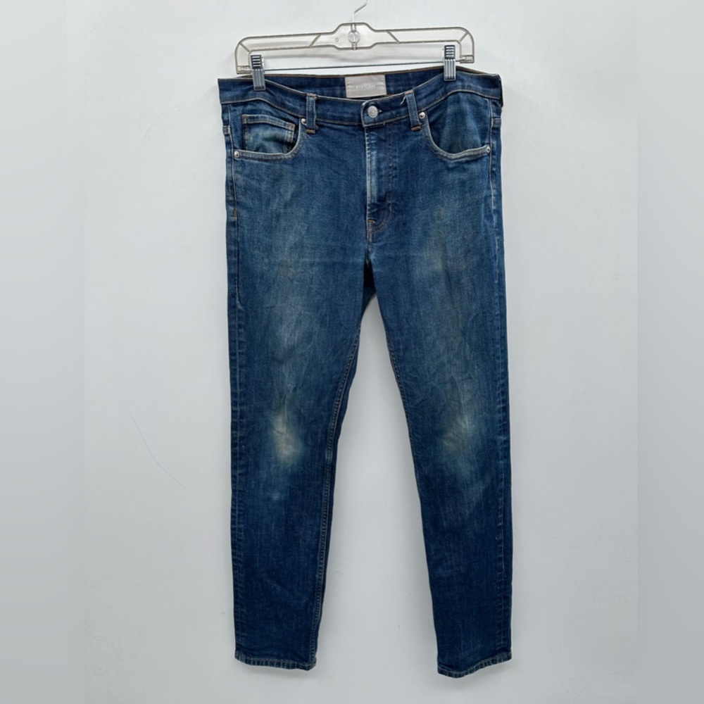 Everlane blue woman’s high rise skinny leg denim jean. 33x32
